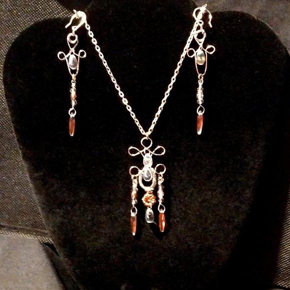 CC Wire wrapped Jewelery - Picture 1 of 4